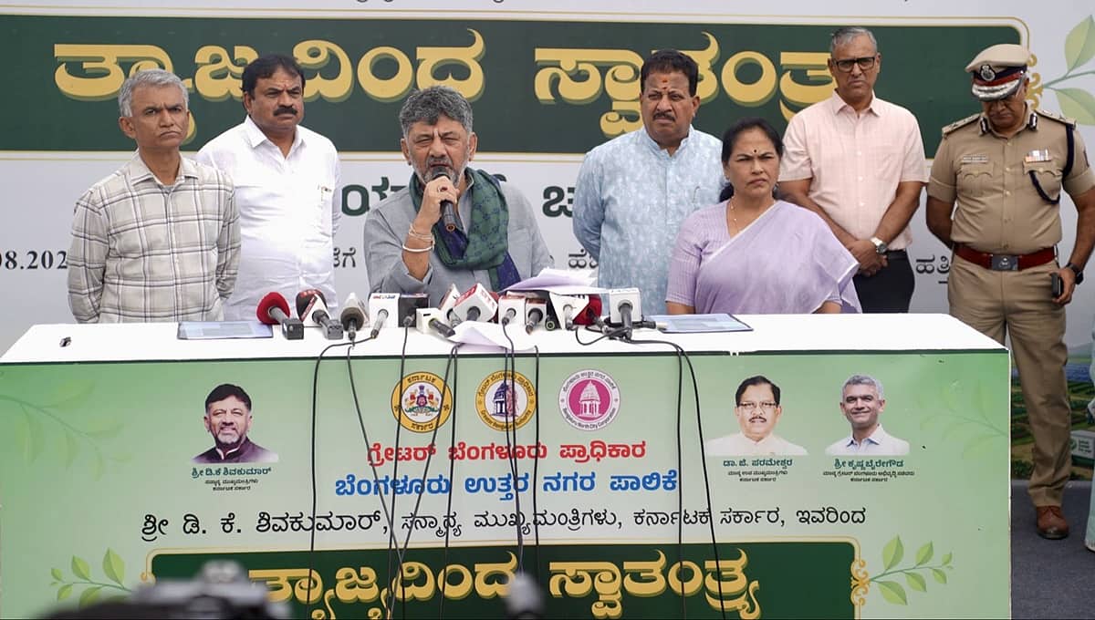 ಬೆಂಗಳೂರಿಗರೇ ಎಚ್ಚರ! ಎಲ್ಲೆಂದರಲ್ಲಿ ಕಸ ಸುರಿಯುವ ವಾಹನಗಳನ್ನು ಮುಲಾಜಿಲ್ಲದೇ ಸೀಜ್ ಮಾಡಿ; ಪೊಲೀಸರಿಗೆ CM ಡಿಕೆಶಿ ಖಡಕ್ ಸೂಚನೆ
