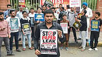NEET leak ಹಗರಣ ತನಿಖೆಯಲ್ಲಿ ಮೇಜರ್ ಟ್ವಿಸ್ಟ್; NTAಯ ವಿಷಯ ತಜ್ಞರಿಂದಲೇ ಪ್ರಶ್ನೆ ಪತ್ರಿಕೆ ಸೋರಿಕೆ! ವರದಿ