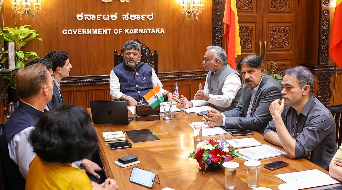 ಕರ್ನಾಟಕದಲ್ಲಿ 2 ಲಕ್ಷ ಮಂದಿಗೆ ಕೃತಕ ಬುದ್ಧಿಮತ್ತೆ ತರಬೇತಿ: Anthropic ಸಹಕಾರ ಕೋರಿದ ರಾಜ್ಯ ಸರ್ಕಾರ