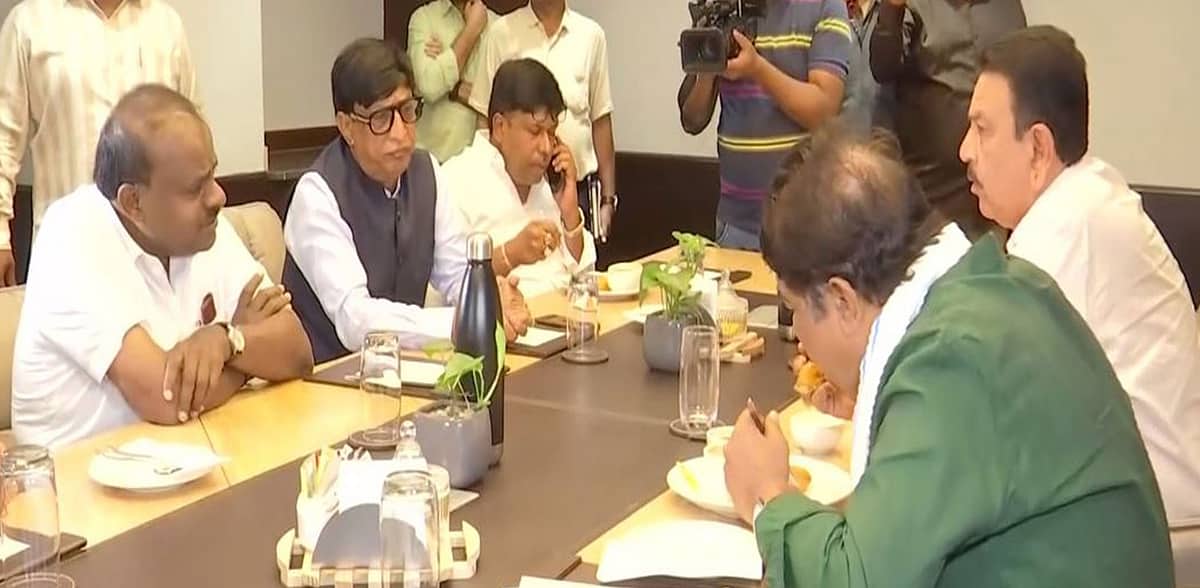 ಬಿಡದಿ ಟೌನ್ಶಿಪ್ ಕುರಿತು ಚರ್ಚೆ ಆರಂಭಿಸಲು ಬಿಜೆಪಿ-ಜೆಡಿಎಸ್ ನಿರ್ಧಾರ; ರೈತರ ಹಿತಕ್ಕಾಗಿ ವಿಧಾನಸಭೆಯಲ್ಲಿ ಒಗ್ಗಟ್ಟಿನಿಂದ ಹೋರಾಟ: HD ಕುಮಾರಸ್ವಾಮಿ; Video
