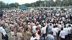 ಬಿಡದಿ ಹೋರಾಟ ಅರ್ಧಕ್ಕೆ ಸ್ಥಗಿತ; ‘ತಾರ್ಕಿಕ ಅಂತ್ಯದವರೆಗೆ ಹೋರಾಟ’ ಎಂದ ದೇವೇಗೌಡ; ಆಗಸ್ಟ್ 18ಕ್ಕೆ ವಿಧಾನಸೌಧ ಮುತ್ತಿಗೆ..!