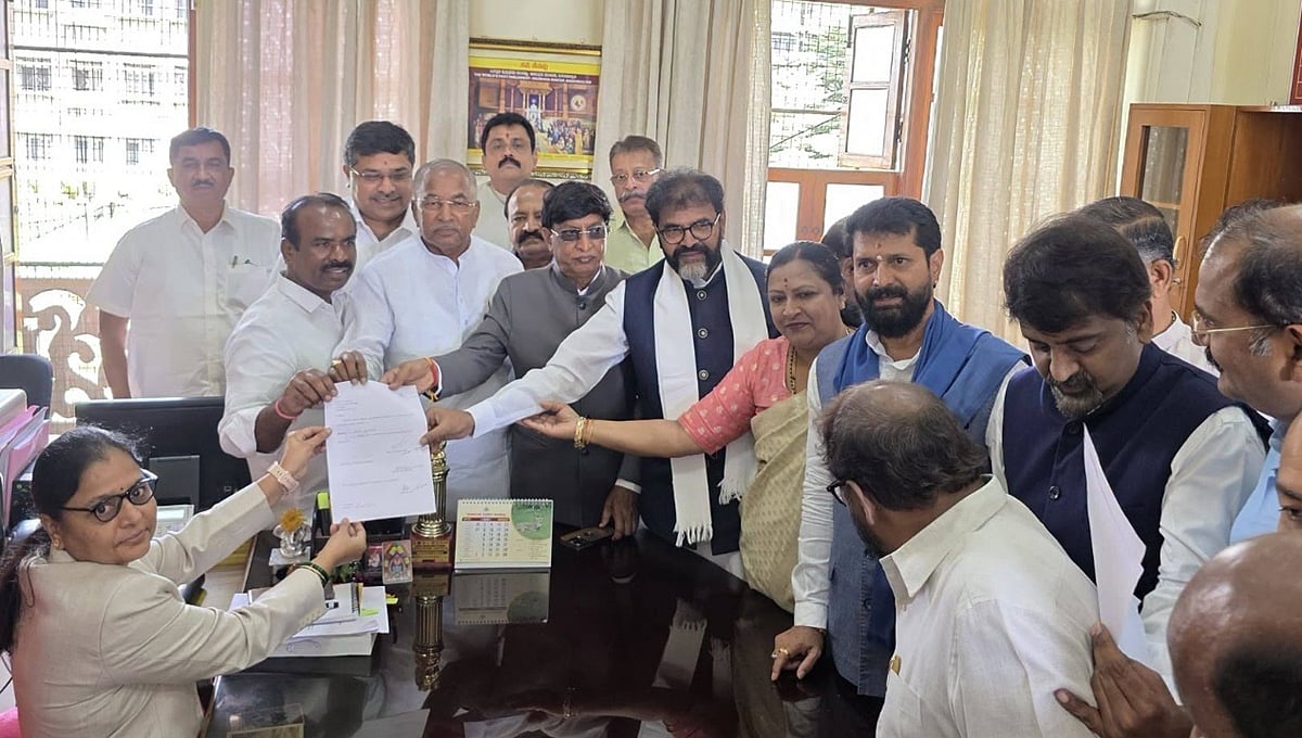 ಪರಿಷತ್ ಸಭಾಪತಿ ಚುನಾವಣೆಯಲ್ಲಿ ಕಾಂಗ್ರೆಸ್ಗೆ ಕೌಂಟರ್; ನಾಮಪತ್ರ ಸಲ್ಲಿಸಿದ BJP ಅಭ್ಯರ್ಥಿ; ಸ್ಪೀಕರ್ ಚುನಾವಣೆ ಬಹಿಷ್ಕಾರ