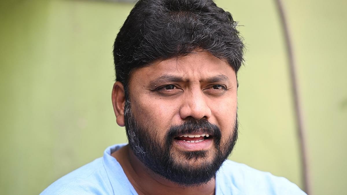 ಕನ್ನಡ ವರ್ಣಮಾಲೆ ಬರೆಯಲು ಬಾರದ ವಿದ್ಯಾರ್ಥಿಗಳ ಕಂಡು ಪ್ರದೀಪ್ ಈಶ್ವರ್ ಶಾಕ್: ಶಾಸಕರ ಸೂಚನೆಯಂತೆ 180 ಶಿಕ್ಷಕರಿಗೆ BEO ನೋಟಿಸ್!