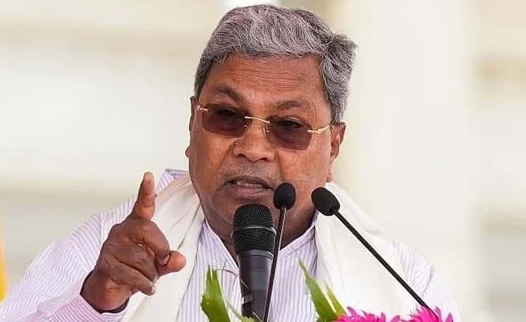 ನನಗೆ 80 ವರ್ಷ, ಎಷ್ಟು ದಿನ ಇರ್ತಿನೊ ಗೊತ್ತಿಲ್ಲ; ವ್ಯವಸ್ಥೆ ಸುಧಾರಣೆಯಾಗದೆ ನಾನು ಪ್ರಾಮಾಣಿಕ ಎಂದರೆ ಆತ್ಮವಂಚನೆಯಾಗುತ್ತೆ: ಸಿದ್ದರಾಮಯ್ಯ