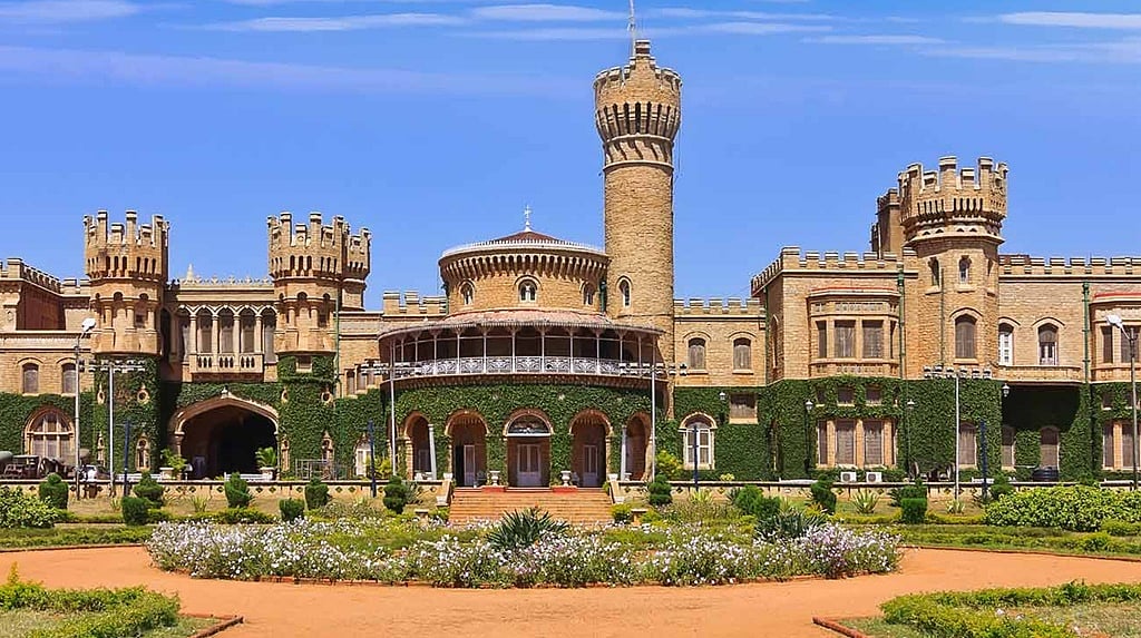 ವೀಕೆಂಡ್ ಟ್ರಿಪ್ಗೆ ಬೆಸ್ಟ್ ಸ್ಪಾಟ್: ಕೇವಲ 20 ರೂಪಾಯಿಯಲ್ಲಿ ಬೆಂಗಳೂರಿನಲ್ಲೇ ನೋಡಿ 18ನೇ ಶತಮಾನದ ರಾಜವೈಭವ..!