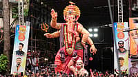 ಮುಂಬೈ: 22 ಅಡಿ ಎತ್ತರದ ಗಣೇಶನ ಪ್ರತಿಮೆ ಬಿದ್ದು ಇಬ್ಬರು ಸಾವು, ಐವರಿಗೆ ಗಾಯ! Video