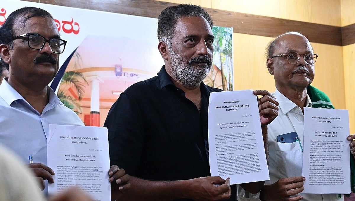 SIR ವಿರುದ್ಧ 'ಚುನಾವಣಾ ಆಯೋಗ ಚಲೋ' ಘೋಷಿಸಿದ ಪ್ರಕಾಶ್ ರಾಜ್; ಆಯುಕ್ತರ ರಾಜೀನಾಮೆಗೆ ಆಗ್ರಹ