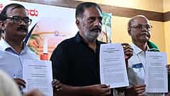 SIR ವಿರುದ್ಧ 'ಚುನಾವಣಾ ಆಯೋಗ ಚಲೋ' ಘೋಷಿಸಿದ ಪ್ರಕಾಶ್ ರಾಜ್; ಆಯುಕ್ತರ ರಾಜೀನಾಮೆಗೆ ಆಗ್ರಹ