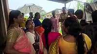 ಮತಾಂತರವಾದರೆ ಎಲ್ಲಾ ಸಮಸ್ಯೆಗಳು ಮಾಯ ಎಂದು ಹಿಂದೂ ದೇವತೆಗಳಿಗೆ ಅಪಮಾನ! 18 ವರ್ಷದ ಯುವಕನ ದೂರಿನ ಮೇರೆಗೆ 22 ಮಹಿಳೆಯರ ವಿರುದ್ಧ FIR
