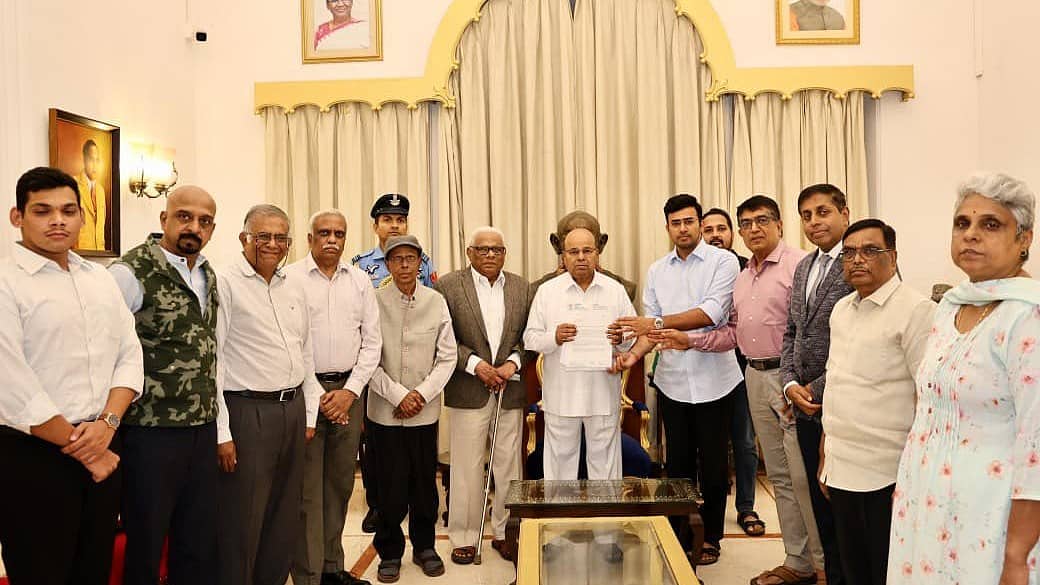 ಲಾಲ್ ಬಾಗ್-ಕಬ್ಬನ್ ಪಾರ್ಕ್ ನ 22 ಎಕರೆ ಜಾಗ ಪರಭಾರೆ?; ಬೆಂಗಳೂರಿನ ಪಾರ್ಕ್ಗಳಿಗೆ ಹೊಸ ಕಾಯ್ದೆ ಕಂಟಕ?; ರಾಜ್ಯಪಾಲರಿಗೆ ಸಂಸದ Tejasvi Surya ಪತ್ರ; Video