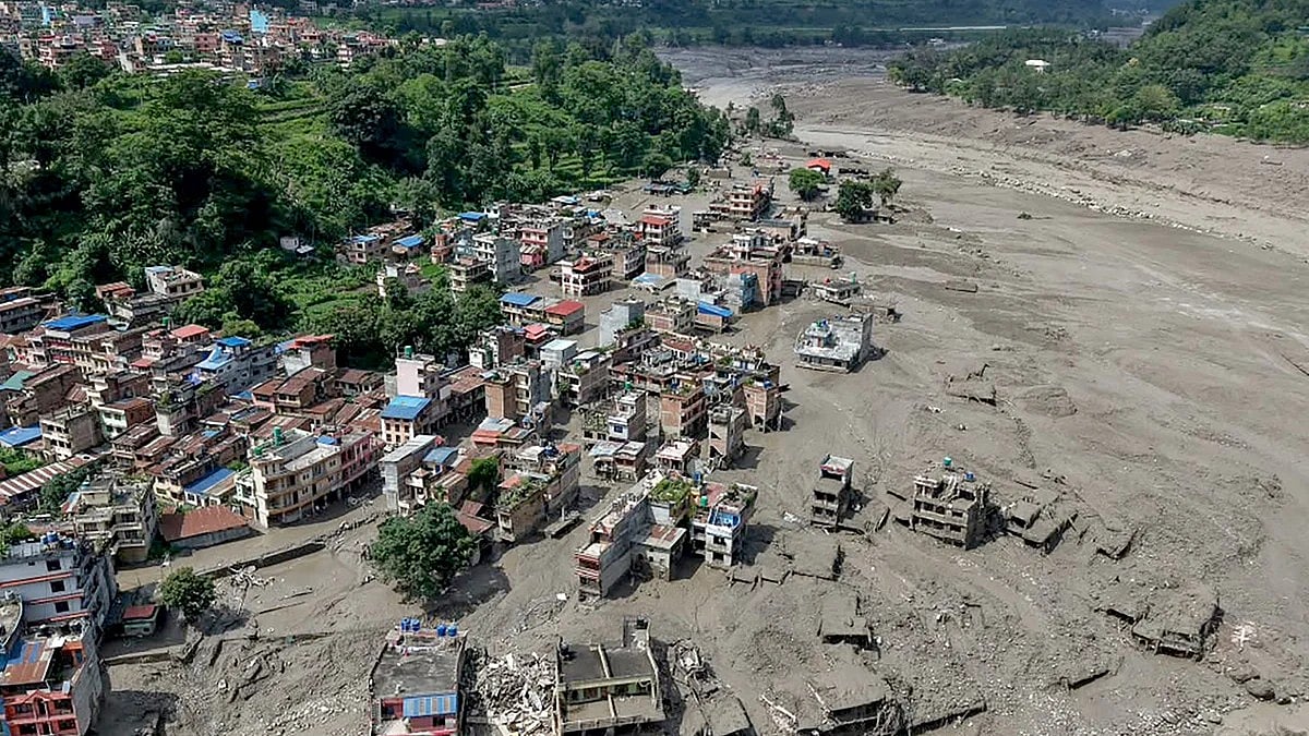 Nepal Floods: 'ಸಾವಿನ ಸಂಖ್ಯೆ ಊಹೆಗೂ ನಿಲುಕದಷ್ಟು ಏರಬಹುದು'; ಚೀನಾ ನಡೆ ಕುರಿತು ನೇಪಾಳ ಮಾಜಿ ಸಚಿವರ ಅನುಮಾನ!