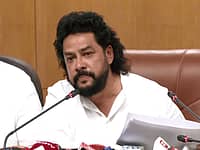 ಬಿ ನಾಗೇಂದ್ರ ರಾಜೀನಾಮೆ ಅಂಗೀಕರಿಸಿದ ರಾಜ್ಯಪಾಲ ಥಾವರಚಂದ್ ಗೆಹ್ಲೋಟ್; ಕೊನೆಗೂ ಊಹಾಪೋಹಗಳಿಗೆ ತೆರೆ!