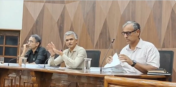 'ಎಂಜಿ ರಸ್ತೆಗೂ ಕೊಳಗೇರಿ ಪ್ರದೇಶಕ್ಕೂ ತೆರಿಗೆ ಒಂದೇನಾ? ಅತಿಯಾದ ಜಾಣ್ಮೆ ತೋರಿಸಬೇಡಿ': ಅಧಿಕಾರಿಗಳ ಮೇಲೆ ರೇಗಿದ ಕೃಷ್ಣ ಬೈರೇಗೌಡ; Video