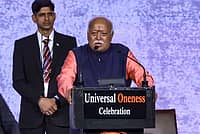 'ಈ ಮಾತನ್ನು ನೀವು ಭಾರತದಲ್ಲಿ ಏಕೆ ಹೇಳೋದಿಲ್ಲ?': ಮೋಹನ್ ಭಾಗವತ್ ಹೇಳಿಕೆಗೆ ವಿಪಕ್ಷಗಳ ತೀವ್ರ ಟೀಕೆ