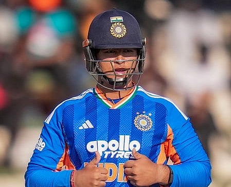 'ನಾಯಕ'ನಾಗಿ ಇತಿಹಾಸ ಸೃಷ್ಟಿಸಿದ ವೈಭವ್ ಸೂರ್ಯವಂಶಿ; ಇಶಾನ್ ಕಿಶನ್ ಅನುಪಸ್ಥಿತಿಯಲ್ಲಿ ತಂಡ ಮುನ್ನಡೆಸಿದ 15 ವರ್ಷದ ಆಟಗಾರ!