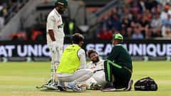 England vs Pakistan Test: ಬ್ಯಾಟಿಂಗ್‌ನಿಂದ ತಪ್ಪಿಸಿಕೊಳ್ಳಲು ಗಾಯದ ನಾಟಕವಾಡಿದ ಇಮಾಮ್-ಉಲ್-ಹಕ್? PCB ಕೆಂಗಣ್ಣಿಗೆ ಗುರಿ!