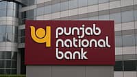 PNB ಬ್ಯಾಂಕ್‌ನಲ್ಲಿ ಬಯಲಾಯ್ತು ಮಹಾ ಗೋಲ್‌ಮಾಲ್! ಕಾಣೆಯಾಗಿದ್ದ 4 ಲಕ್ಷ ರೂ ಹುಡುಕಲು ಹೊರಟ ಬ್ಯಾಂಕ್‌ಗೆ ಸಿಕ್ಕಿದ್ದು ಬರೋಬ್ಬರಿ ₹7.40 ಕೋಟಿ ನಕಲಿ ನೋಟು