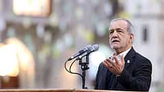 US-Iran ಸಮರ: 'ಅಮೆರಿಕ ತನ್ನ ಬದ್ಧತೆ ಪ್ರದರ್ಶಿಸಿದರೆ, ತಕ್ಷಣ ಸ್ಪಂದಿಸುತ್ತೇವೆ'; ಇರಾನ್ ಅಧ್ಯಕ್ಷ ಪೆಜೆಶ್ಕಿಯಾನ್