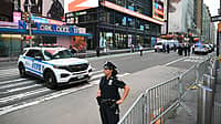 New York’s Times Squareನಲ್ಲಿ ರಕ್ತಪಾತ: ದಾರಿಹೋಕರಿಗೆ ಚೂರಿ ಇರಿತ; ಆತಂಕ ಸೃಷ್ಟಿಸಿದ್ದ ಮಹಿಳೆ ಪೊಲೀಸರ ಗುಂಡಿಗೆ ಬಲಿ..!