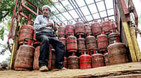 ಇರಾನ್ ಬಿಕ್ಕಟ್ಟು: LPG ಬೇಡಿಕೆ ಶೇ.16 ರಷ್ಟು ಕುಸಿತ; ಭಾರತದಲ್ಲಿ ಪೆಟ್ರೋಲ್, ಡೀಸೆಲ್ ಬಳಕೆ ಹೆಚ್ಚಳ!