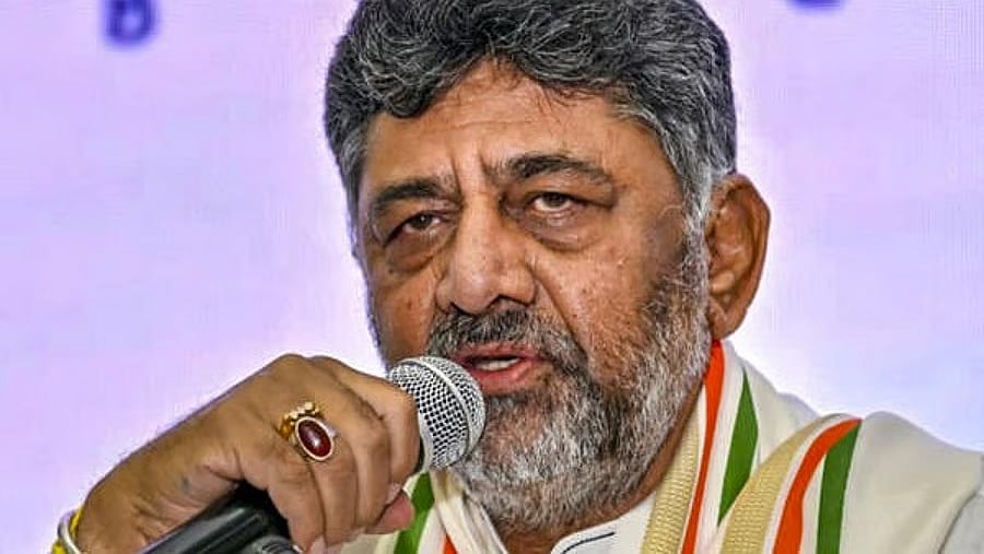 'ನಮ್ಮ ಬಡ ಹುಡುಗ ನಾಗೇಂದ್ರ ಸಚಿವ ಸ್ಥಾನಕ್ಕೆ ರಾಜೀನಾಮೆ ನೀಡಿದರೂ ಅವರಿಗೆ ತೃಪ್ತಿ ಇಲ್ಲ': ಸಿಎ ಡಿ.ಕೆ ಶಿವಕುಮಾರ್