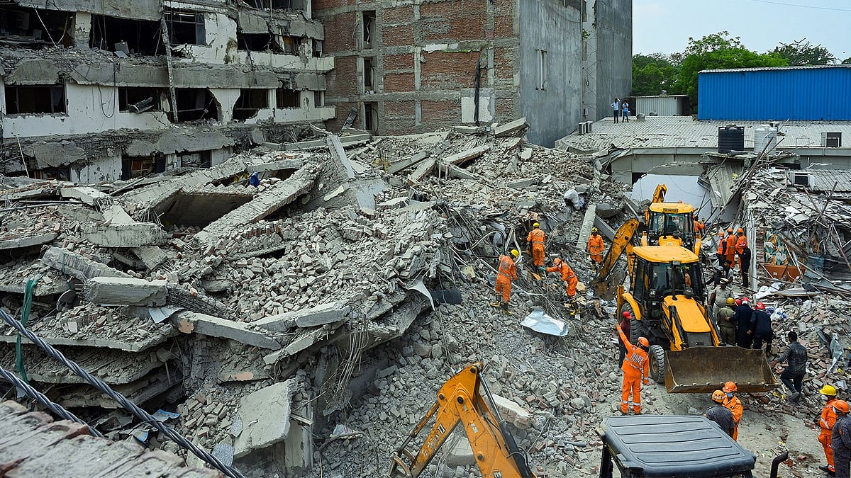 Delhi building collapse: ‘ಪ್ರತಿ ವಿದ್ಯಾರ್ಥಿಯ ಜೀವವೂ ಅಮೂಲ್ಯ, ರಕ್ಷಣೆ ಖಚಿತಪಡಿಸಬೇಕು’: ಮೋದಿ ಸರ್ಕಾರಕ್ಕೆ ರಾಹುಲ್ ಗಾಂಧಿ ಆಗ್ರಹ