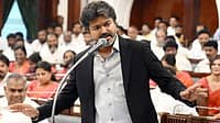 'ಎದ್ದು ನಿಲ್ಲೋಕೆ ಆಗ್ತಿಲ್ವಾ?'; DMK ಶಾಸಕನಿಗೆ ಸಿಎಂ ವಿಜಯ್ ನೆರವು; 'ಏನ್ರೋ ನಡೀತಿದೆ' ಎಂದ ಉದಯನಿಧಿ ಸ್ಟಾಲಿನ್! Video