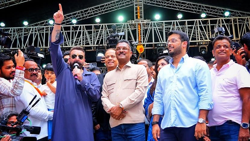 ಮರಾಠಿ ಕುರಿತ ಹೇಳಿಕೆ: ಮಹಾರಾಷ್ಟ್ರ ಸಚಿವರನ್ನು ಮುಜುಗರಕ್ಕೆ ಸಿಲುಕಿಸಿದ ಬಾಲಿವುಡ್ ನಟ ಸಂಜಯ್ ದತ್!