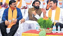 'ಬಿಜೆಪಿ ಮುಗಿಸಲು ಮೂರು ಹೊಸ ಪಕ್ಷ ಕಟ್ಟಿದ ತ್ರಿಮೂರ್ತಿಗಳ ಪ್ರಾಯಶ್ಚಿತ್ತ ಯಾತ್ರೆ; ಸ್ವಂತ ಪಕ್ಷ ಸೋಲಿಸಿದ ಸಾಧಕರಿವರು!'