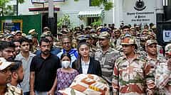 ಇದನ್ನು ಲಘುವಾಗಿ ಪರಿಗಣಿಸಲು ಸಾಧ್ಯವಿಲ್ಲ: ಕಿರಿಯ CJP ಕಾರ್ಯಕರ್ತೆಗೆ ಕಿರುಕುಳ, ಬೆದರಿಕೆ ಹಾಕಿದ್ದಕ್ಕೆ ಸುಪ್ರೀಂ ಕೋರ್ಟ್ ಗರಂ!