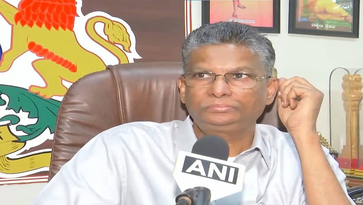 ED ದಾಳಿ ರಾಜಕೀಯ ಪ್ರೇರಿತ; ವಿದೇಶದಲ್ಲಿ ಬಂಡವಾಳ ಹೂಡಿಕೆ ಮಾಡುವ ಉದ್ದೇಶವಿತ್ತು ಅಷ್ಟೇ: ಸತೀಶ್ ಜಾರಕಿಹೊಳಿ ಸ್ಪಷ್ಟನೆ