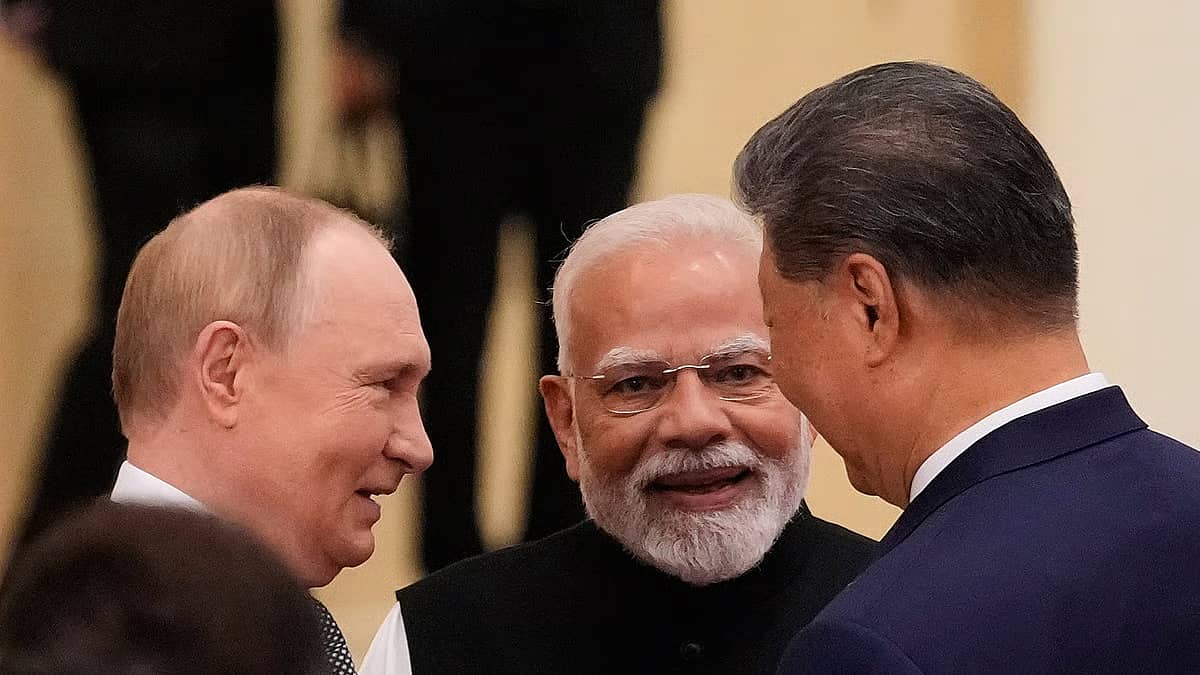 BRICS ರಾಜತಾಂತ್ರಿಕತೆ: ಮೂರು ದಿನಗಳಲ್ಲಿ 15 ದ್ವಿಪಕ್ಷೀಯ ಸಭೆ; ಕ್ಸಿ ಜಿನ್ ಪಿಂಗ್, ವ್ಲಾಡಿಮಿರ್ ಪುಟಿನ್, ಪೆಜೆಶ್ಕಿಯಾನ್ ಮಾತುಕತೆ