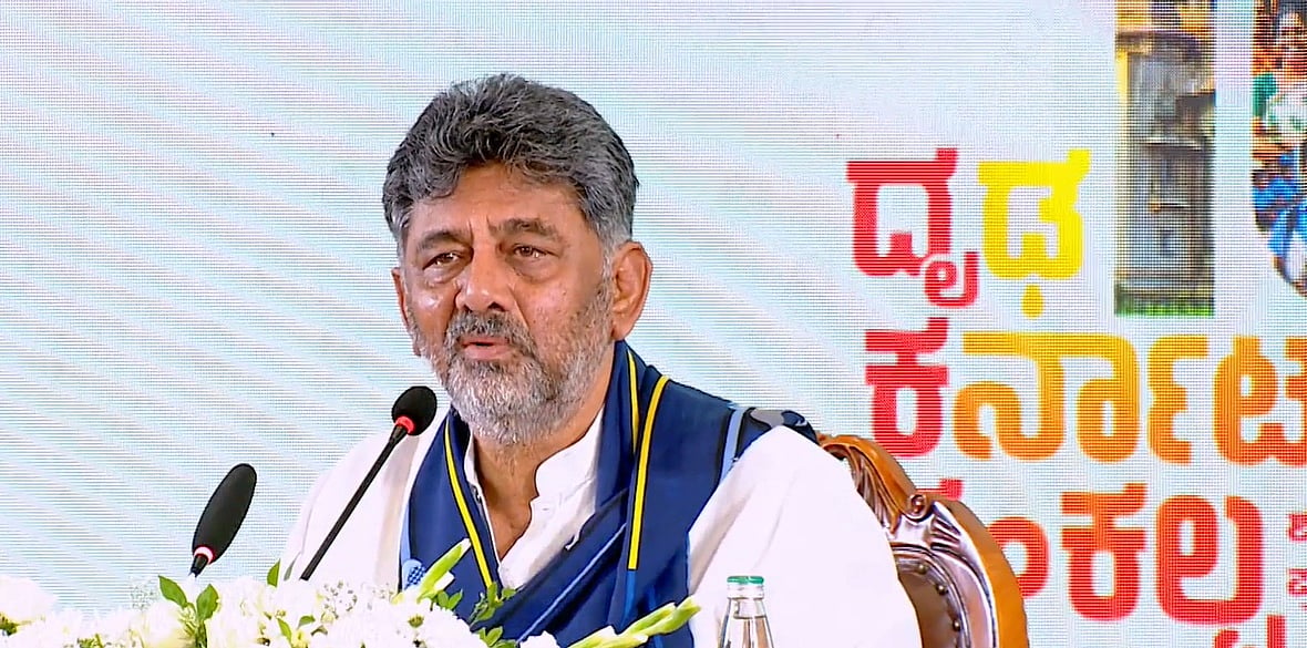 ಪಂಚ ಗ್ಯಾರಂಟಿ ಯೋಜನೆ ತರಲು ನಾನೇ ಮೂಲ ಕಾರಣ: ಡಿ.ಕೆ ಶಿವಕುಮಾರ್; Video