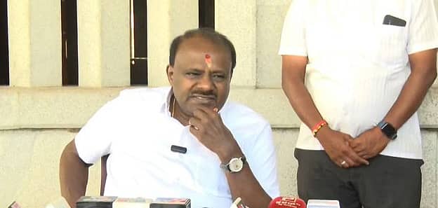 'ಯುದ್ಧ ಆರಂಭಕ್ಕೆ ವಿಜಯದಶಮಿ ಪ್ರಶಸ್ತ ಕಾಲ, ಮಾಧ್ಯಮದವರಿಗೆ ಒಳ್ಳೆಯ ಆಹಾರ ನೀಡುತ್ತೇನೆ': HD ಕುಮಾರಸ್ವಾಮಿ; Video