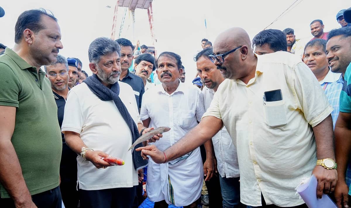 ಕಾಣೆ ಮೀನು ರೇಟ್ ಹೆಚ್ಚಾಗೋದಿಕ್ಕೆ CM ಶಿವಕುಮಾರ್ ಕಾರಣನಾ?: ಯಾಕೆ ಅಂತೀರಾ.. ಈ ವರದಿ ಓದಿ...
