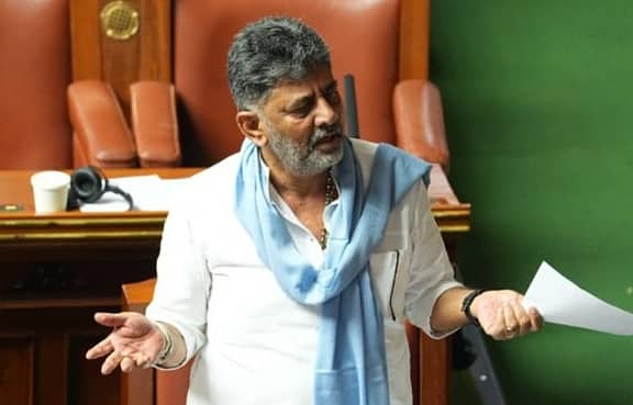 'ಬೆಂಗ್ಳೂರಿಗೆ ಬಂದ MLA ಗಳು ಕೂಡ ಎರಡೆರಡು ಮದುವೆ ಮಾಡ್ಕೊಂಡಿದ್ದಾರೆ, ಅಂಥವರ ಡಜನ್ ಪಟ್ಟಿ ನನ್ನಲ್ಲಿದೆ.. ಬೇಕಾದ್ರೆ ಹೇಳ್ತೀನಿ': ಡಿ.ಕೆ ಶಿವಕುಮಾರ್; Video
