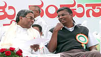 ಸಿದ್ದರಾಮಯ್ಯ ಆರ್ಮಿ ಛಿದ್ರವಾಗಿಲ್ಲ, ಈಗಲೂ ಅವರೇ ನಮ್ಮ ಕ್ಯಾಪ್ಟನ್‌; 2028 ಕ್ಕೂ ಡಿಕೆಶಿ ಸಿಎಂ ಆಗಲಿ; ನನಗಿನ್ನೂ ವಯಸ್ಸಿದೆ ಕಾಯುತ್ತೇನೆ- ಸತೀಶ್