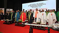 ರಾಜ್ಯಪಾಲರ ನಿರ್ದೇಶನ ಪಾಲಿಸಿದ VTU; ಘಟಿಕೋತ್ಸವದಲ್ಲಿ ಪೂರ್ಣ ‘ವಂದೇ ಮಾತರಂ’ ಗಾಯನ
