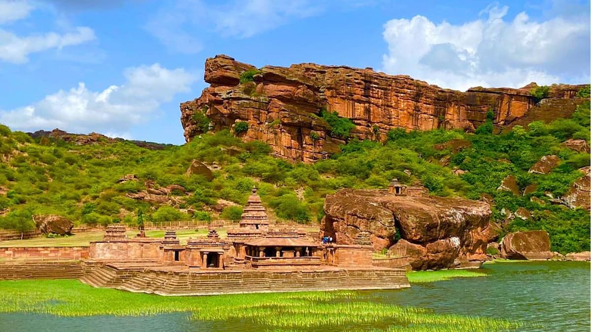 ಭೂತನಾಥ ದೇವಸ್ಥಾನ, ಬಾದಾಮಿ, ಬಾಗಲಕೋಟೆ