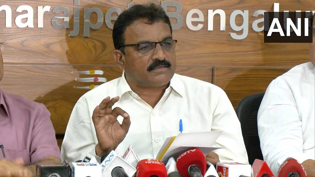 'ಕಮಿಷನ್ ಕೊಟ್ಟರಷ್ಟೇ ಭೂಮಿ ಪೂಜೆಗೆ ಬರುವ MLA ಗಳು; ನವೆಂಬರ್ ಒಳಗೆ ಹಣ ಬಿಡುಗಡೆ ಮಾಡದಿದ್ದರೆ ಲಂಚ ತಿಂದ ಶಾಸಕರ ಹೆಸರು ಬಹಿರಂಗ'