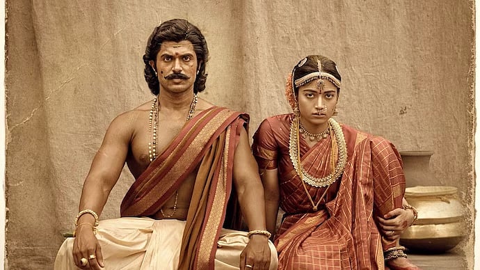 ವಿಜಯ್-ರಶ್ಮಿಕಾ ಅಭಿನಯದ 'ರಣಬಾಲಿ' ಚಿತ್ರದ ಟಿಕೆಟ್ ದರ ಹೆಚ್ಚಿಸಲ್ಲ: ಚಿತ್ರತಂಡ ಸ್ಪಷ್ಟನೆ