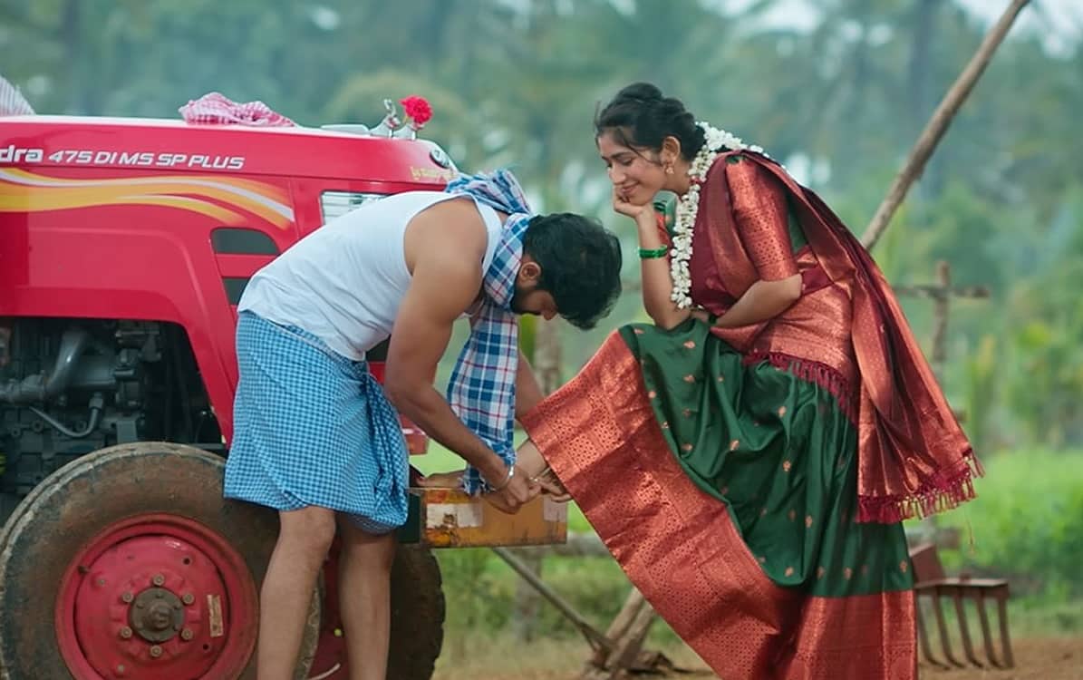 ದಾಖಲೆ ಮಟ್ಟದ ಟಿಕೆಟ್ ಬುಕ್ಕಿಂಗ್: ಮೂರನೇ ವಾರಕ್ಕೆ ಕಾಲಿಟ್ಟ ‘ಪ್ರೇಮದ ಊರಲಿ’ ಚಿತ್ರ; Video