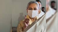 'ನನ್ನನ್ನಲ್ಲ, ನಿಮ್ ಗಂಡನ ಗುರಾಯಿಸಿ', ಜಯಾ ಬಚ್ಚನ್‌ ಖಡಕ್ ನೋಟಕ್ಕೆ ಫೋಟೋಗ್ರಾಫರ್ ತಿರುಗೇಟು! Video