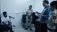 'We're Sorry': ಅಭಿಜಿತ್ ದೀಪ್ಕೆಗೆ ಅಜ್ಜಿಯ ಸಾವಿನ ಬಗ್ಗೆ ತಿಳಿಸಿದ್ದ ಮಹಿಳಾ ಪೊಲೀಸ್; ಹೇಗಿತ್ತು CJP ನಾಯಕನ ಪ್ರತಿಕ್ರಿಯೆ...: ವಿಡಿಯೋ ವೈರಲ್!