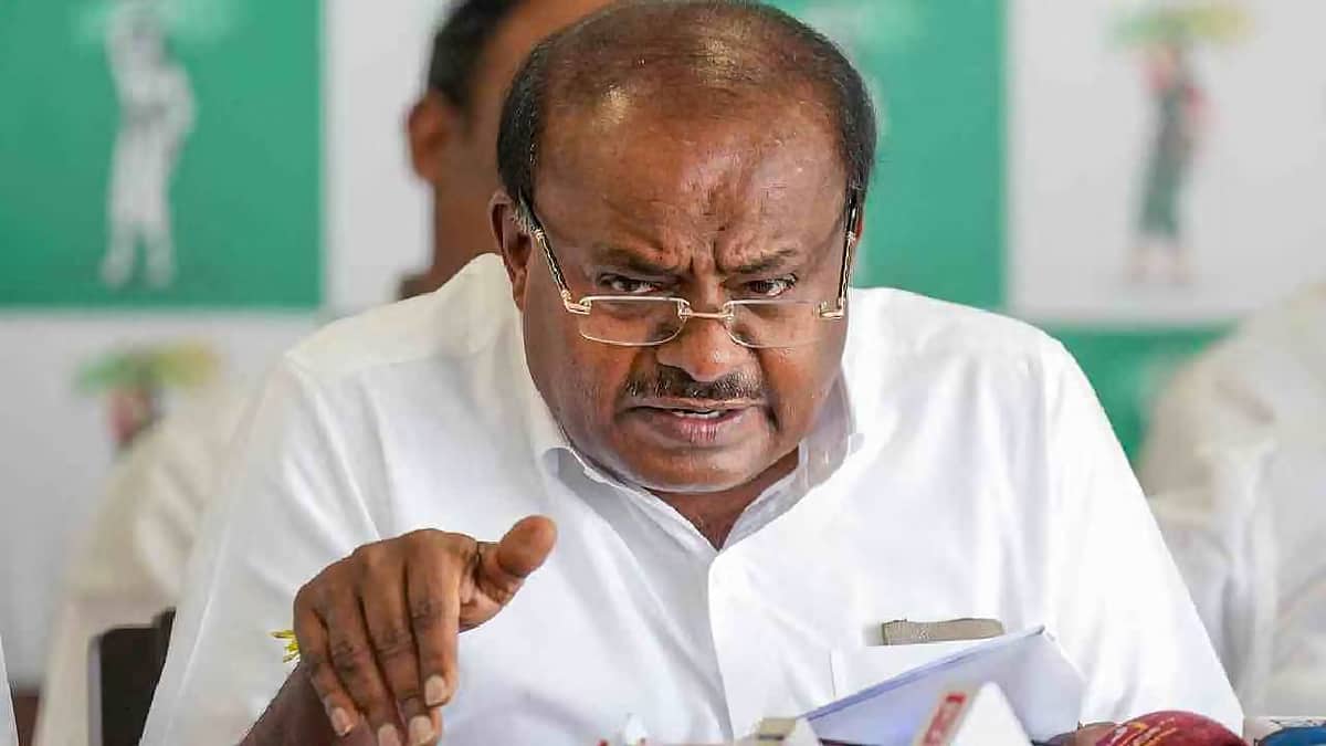 ಹನಿಟ್ರ್ಯಾಪ್ ಪಿತೂರಿ ಪ್ರಶ್ನಿಸಿದ್ದಕ್ಕೆ ಕಿರುಕುಳ; JDS ಕಾರ್ಯಕರ್ತ CCB ವಶಕ್ಕೆ: ಕುಮಾರಸ್ವಾಮಿ ಆಕ್ರೋಶ