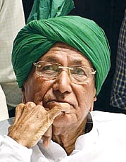 ಚೌಟಾಲಗೆ ಜೈಲು 10 ವರ್ಷ ಫಿಕ್ಸು