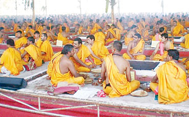 ಶತಕೋಟಿ ರುದ್ರ ಜಪಯಜ್ಞ ಬೆಳಗುತ್ತಿದೆ ಬೆಲಗೂರು