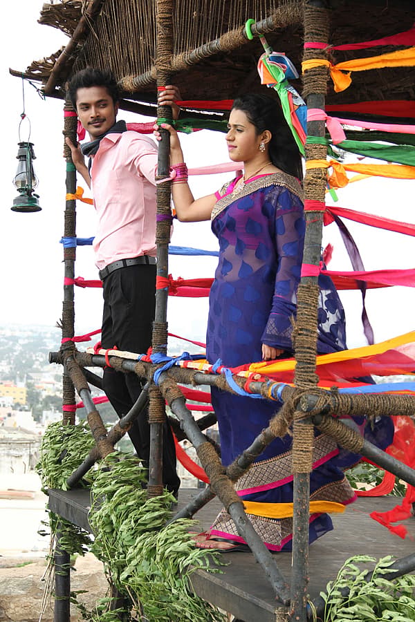ಶ್ರೀಕಿ, ಪ್ರಜ್ಜು ಪೂವಯ್ಯ...ಪಾತರಗಿತ್ತಿ