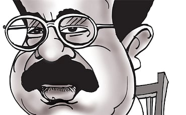 ನಿರ್ಣಾಯಕ ಹಂತದ ಅಲೆ 'ವೀರಪ್ಪ ಮೊಯಿಲಿ'