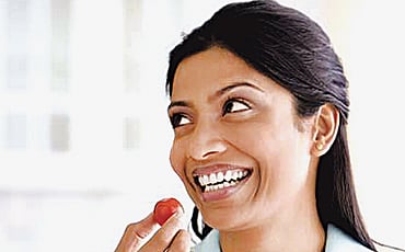 ಸಂಕೋಚದ ಮುದ್ದೆಗಳೇ...